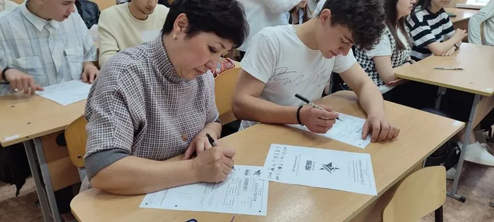 ydPJ1WZm08A.jpg